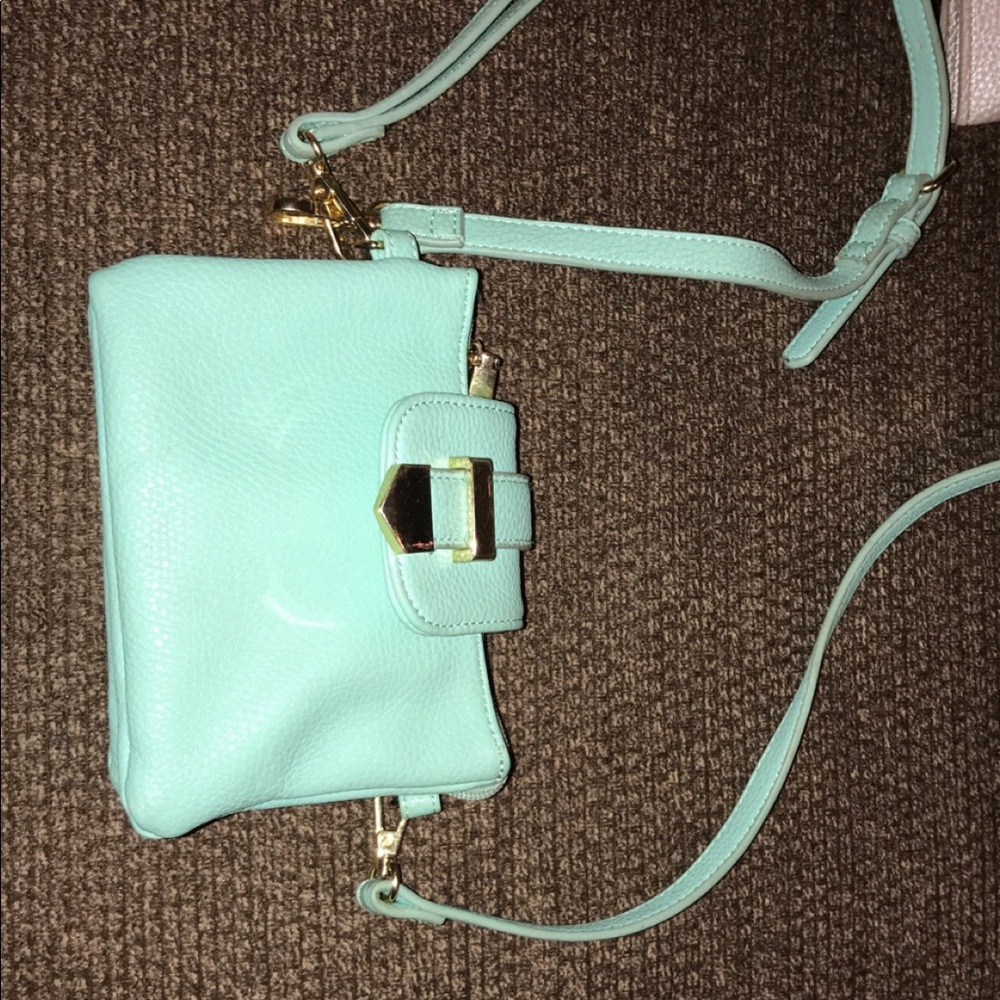 Purse charming Charlie’s
